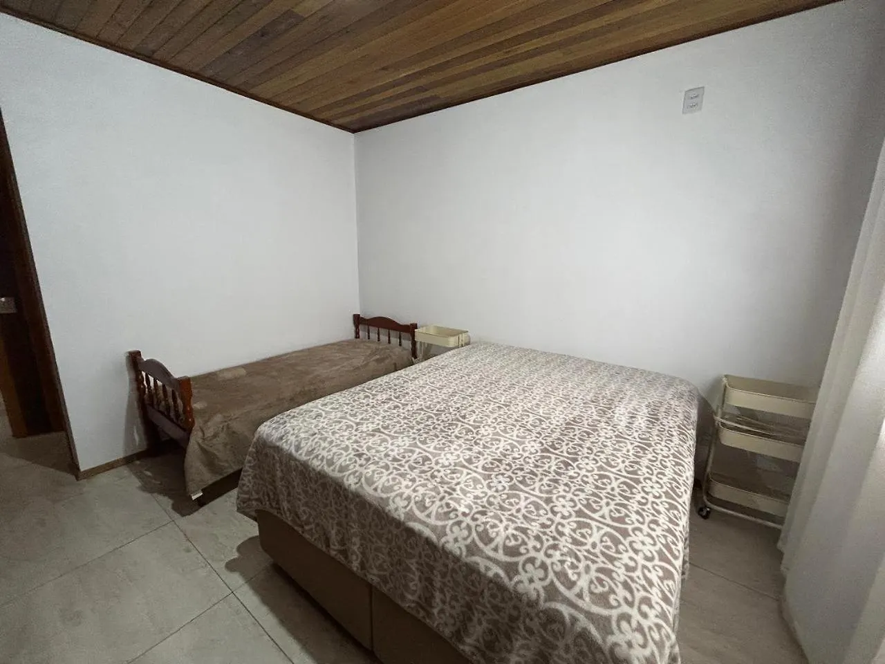 בית נופש הוילה Balneario Gaivota Casa Brisa Leve
